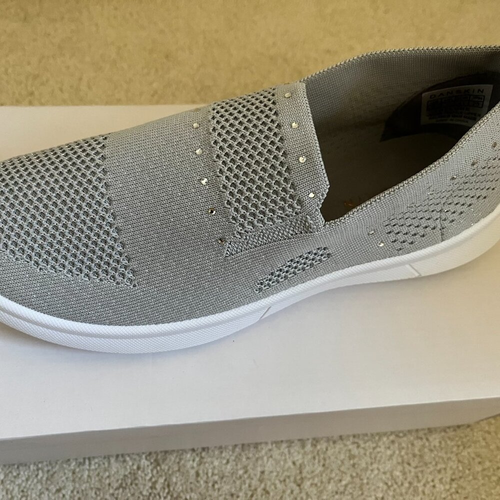 Danskin Stretch Gray Slip-Ons w/ Crystals - New - Picture 5 of 6